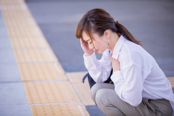 整骨院が初めての方も受けやすい鍼施術の様子